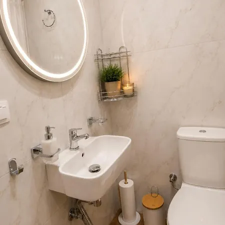Appartement Modern Near Center Thessaloniki